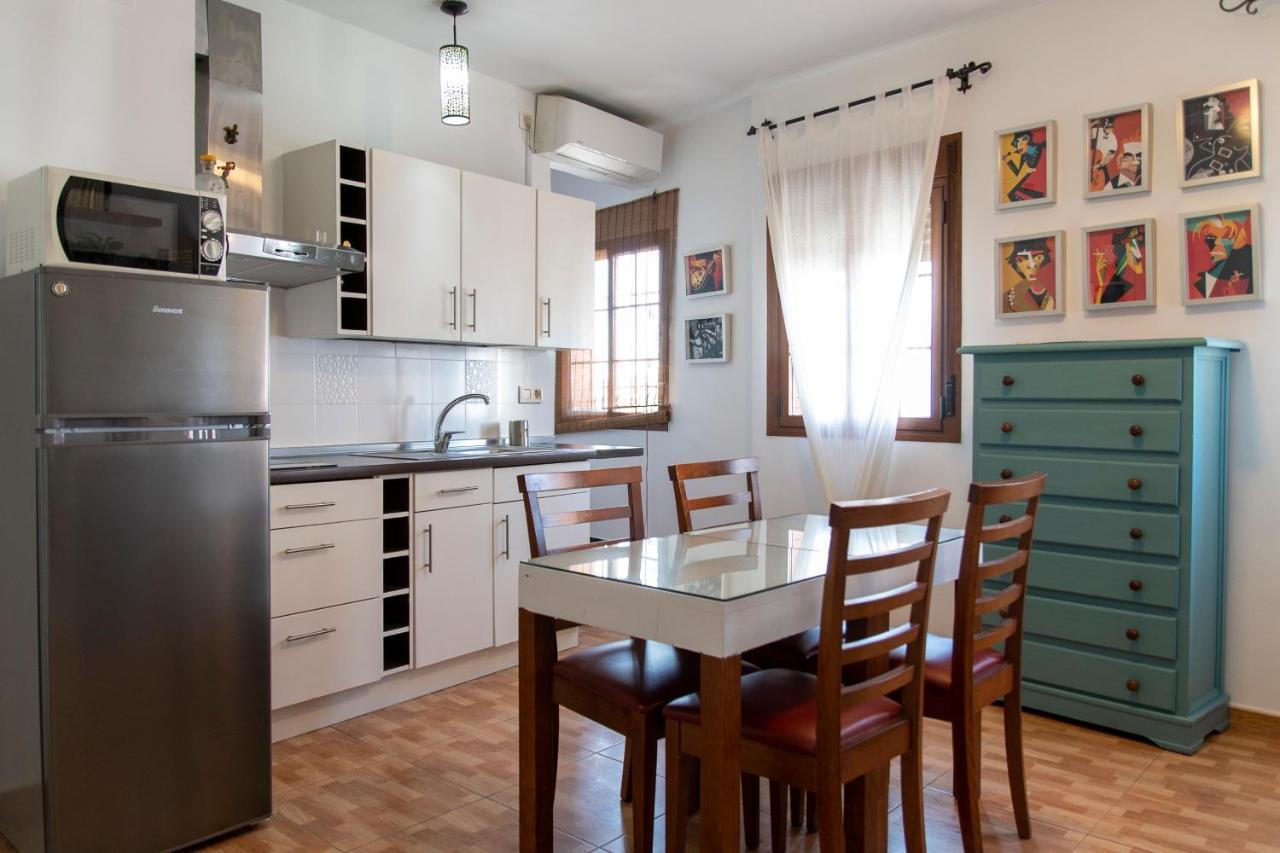 Atico Junto A La Mezquita Apartment กอร์โดบา ภายนอก รูปภาพ
