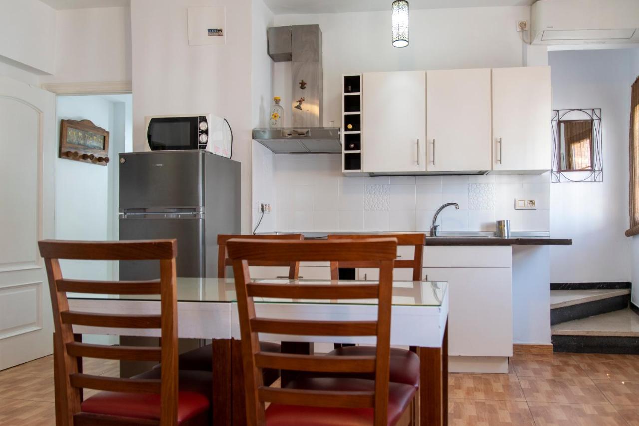 Atico Junto A La Mezquita Apartment กอร์โดบา ภายนอก รูปภาพ